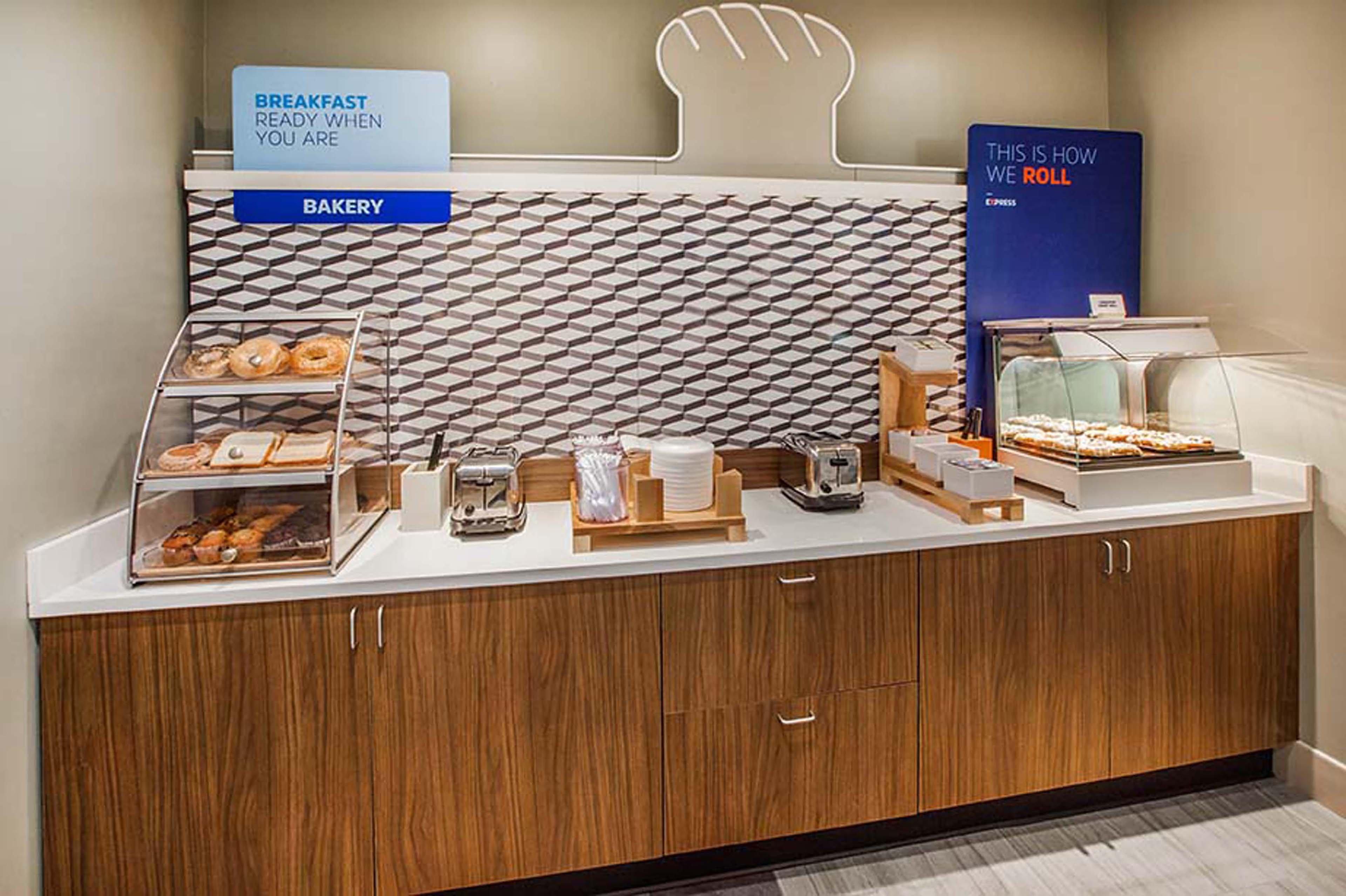Holiday Inn Express & Suites - Ely By Ihg Ngoại thất bức ảnh